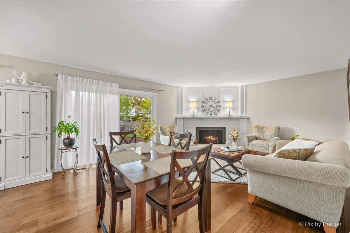 666 Surryse Road Lake Zurich IL 60047