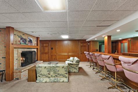23 West County Line Road Barrington Hills IL 60010