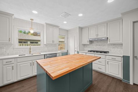 2512 31ST Avenue Court Moline IL 61265