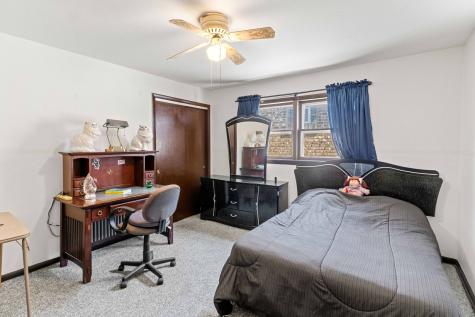 4178 South Wallace Street Chicago IL 60609