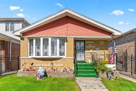 4178 South Wallace Street Chicago IL 60609