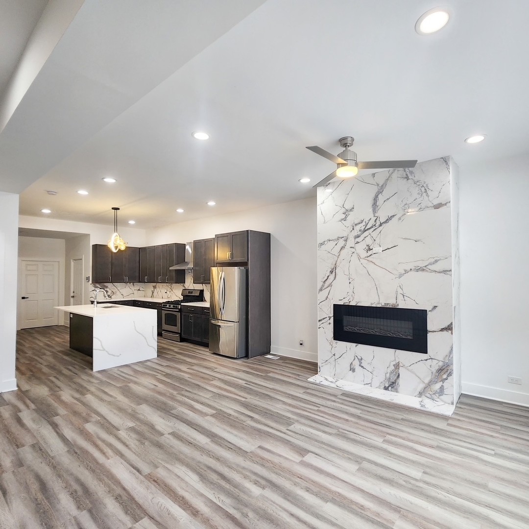 5843 South Indiana Avenue Chicago IL 60637