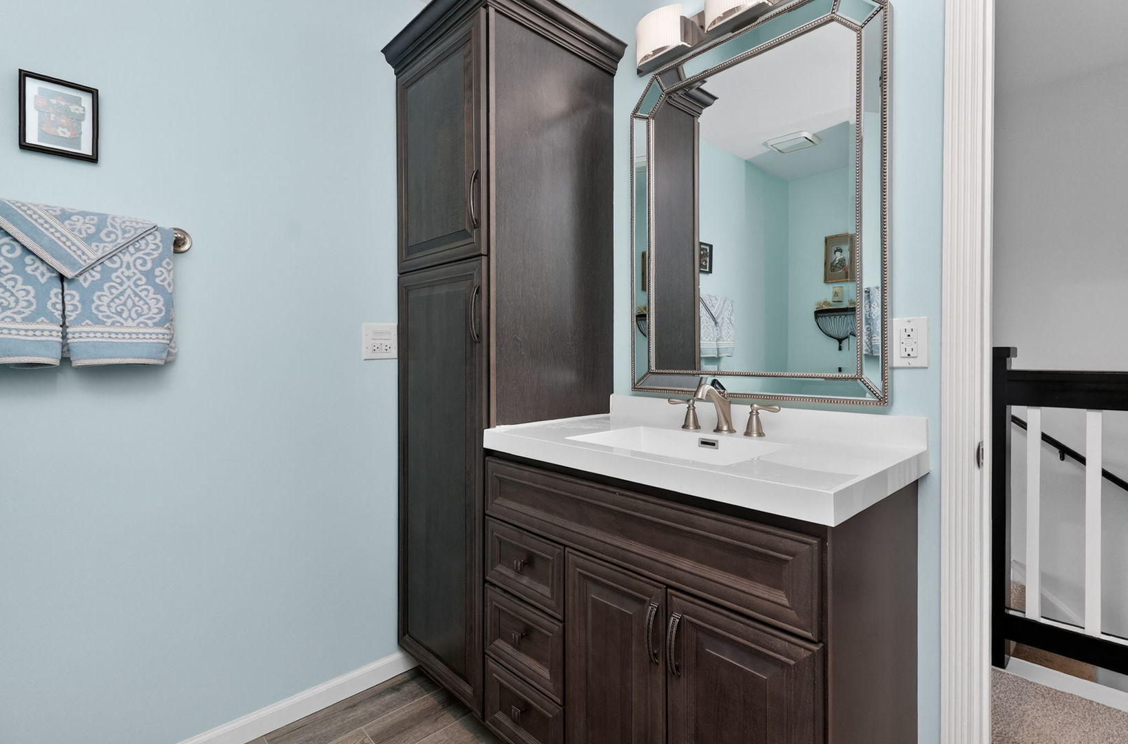 1117 Bradbury Circle Carol Stream IL 60188