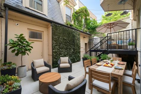 1352 North La Salle Drive Chicago IL 60610