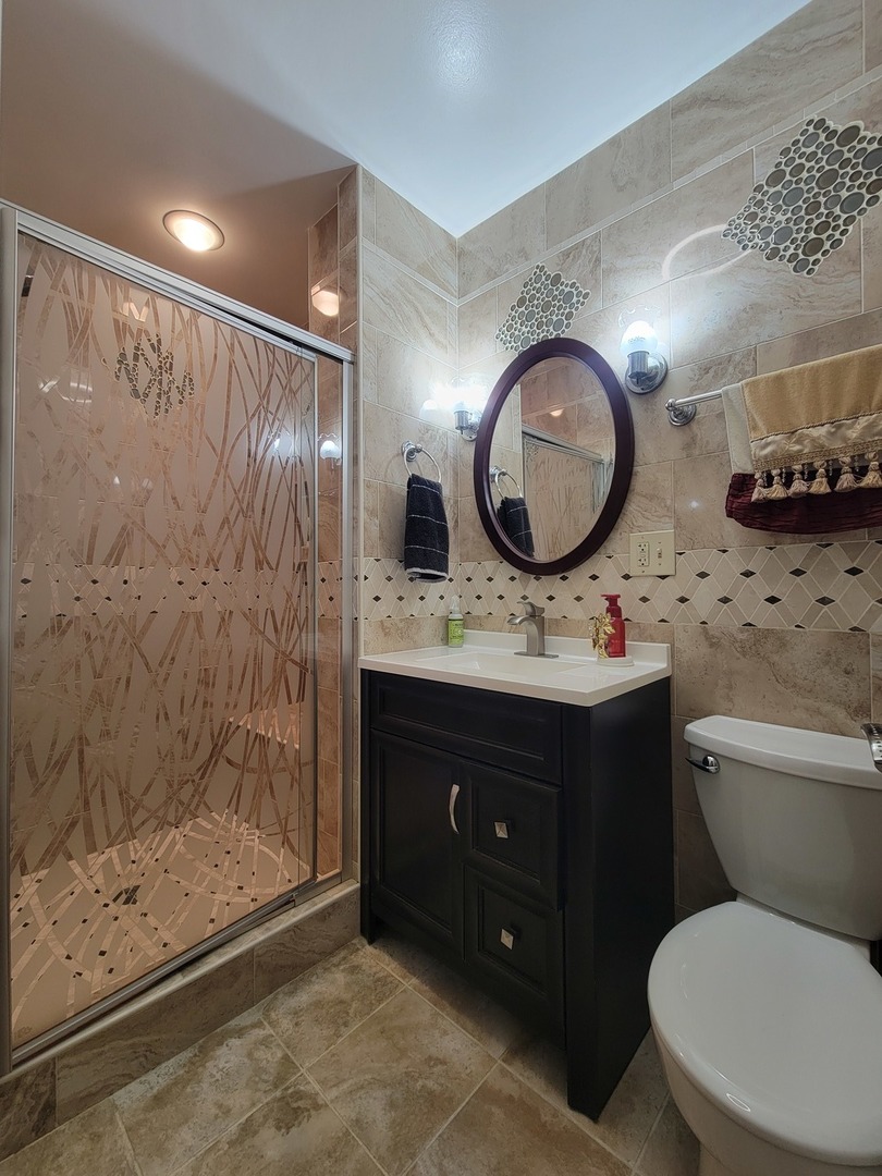 755 Rodenburg Road Roselle IL 60172