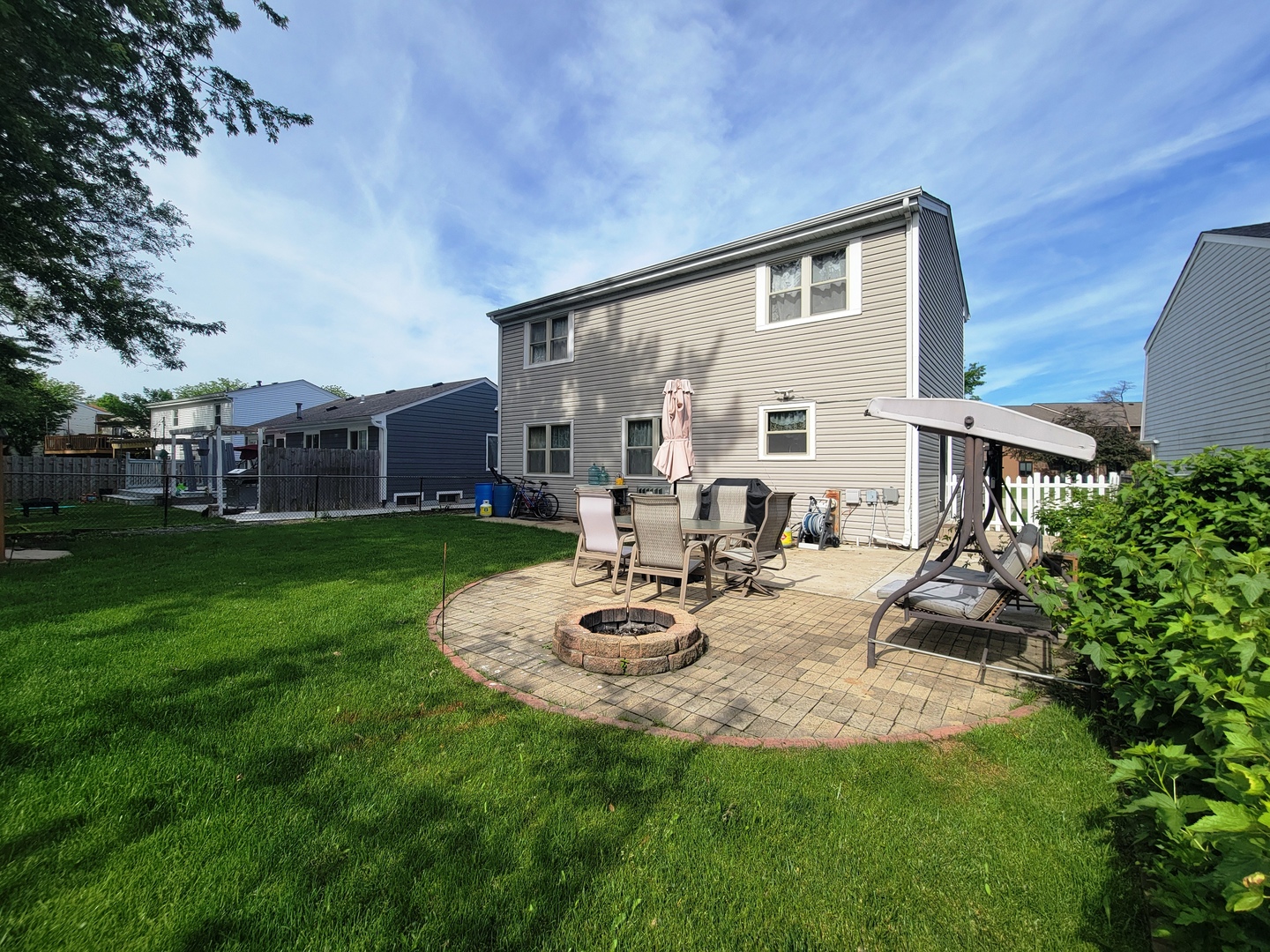 755 Rodenburg Road Roselle IL 60172