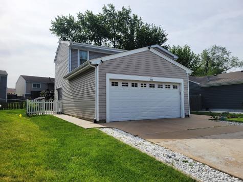 755 Rodenburg Road Roselle IL 60172