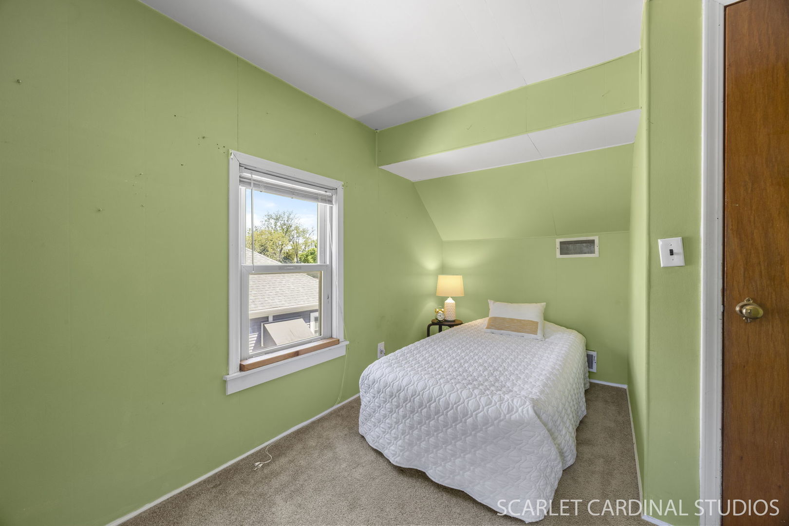 127 West Madison Street Villa Park IL 60181