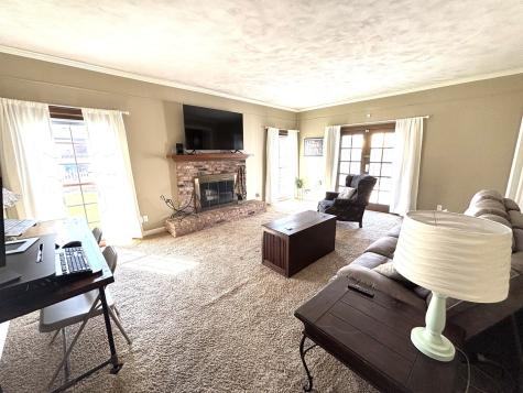 2110 29TH Street Rock Island IL 61201