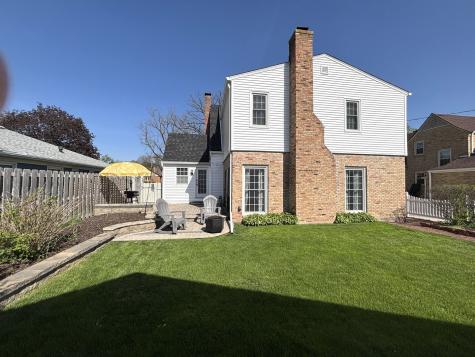 2110 29TH Street Rock Island IL 61201