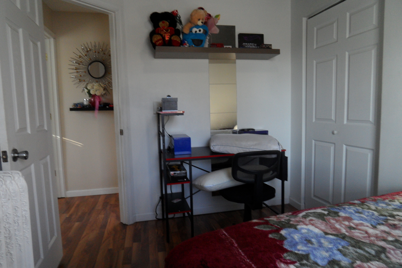 572 Fourth Avenue Aurora IL 60505