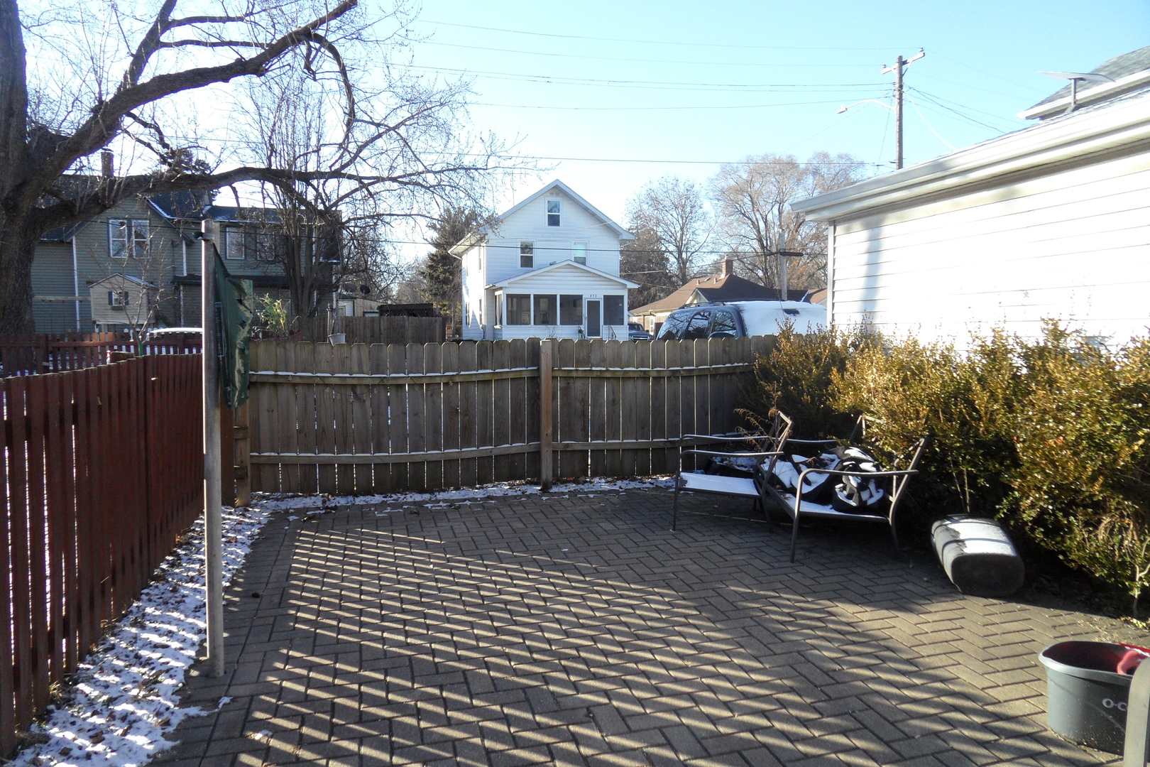 572 Fourth Avenue Aurora IL 60505