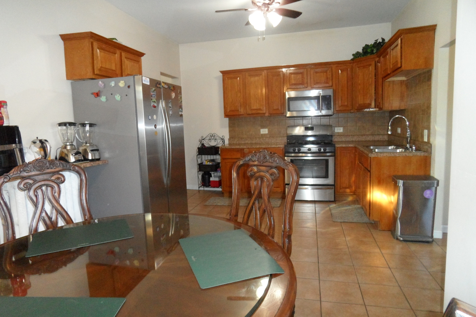 572 Fourth Avenue Aurora IL 60505