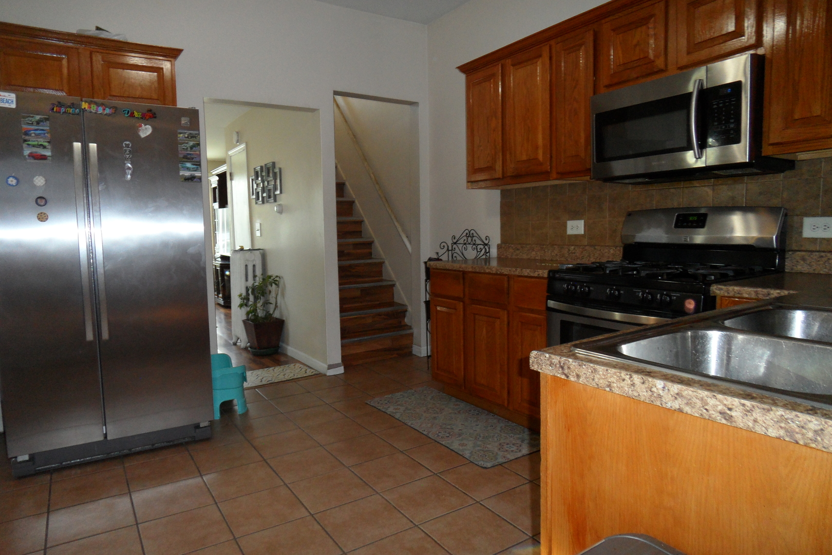 572 Fourth Avenue Aurora IL 60505