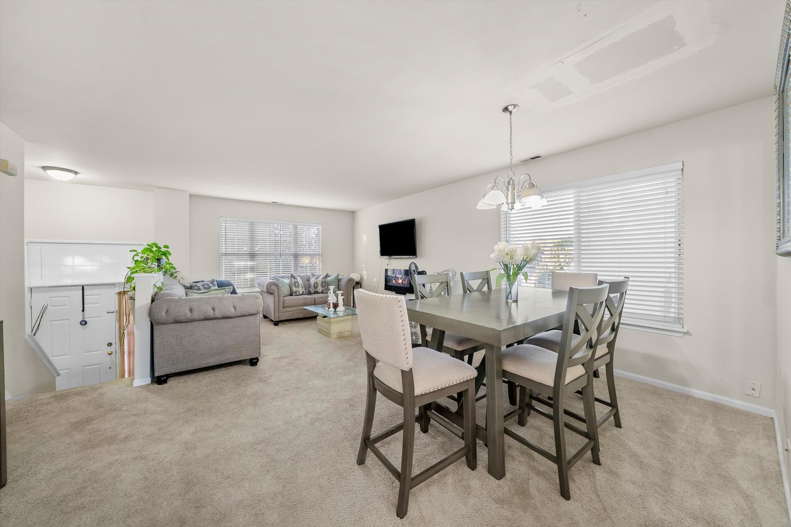 2950 Shelly Lane Aurora IL 60504