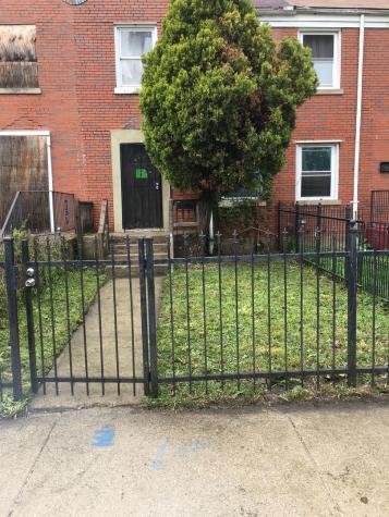 650 East 105th Place Chicago IL 60628