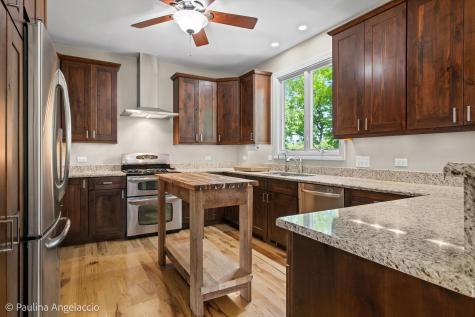 132 Longwood Drive Ingleside IL 60041
