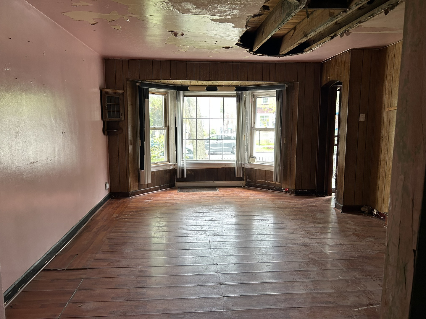 3854 South Albany Avenue Chicago IL 60632