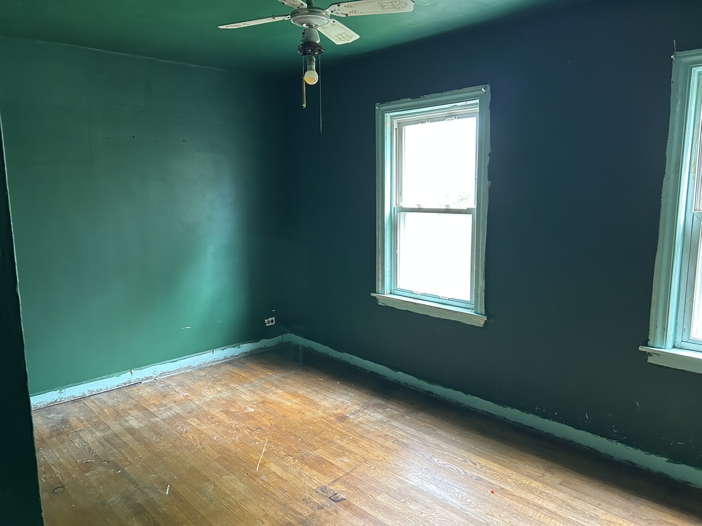 3854 South Albany Avenue Chicago IL 60632