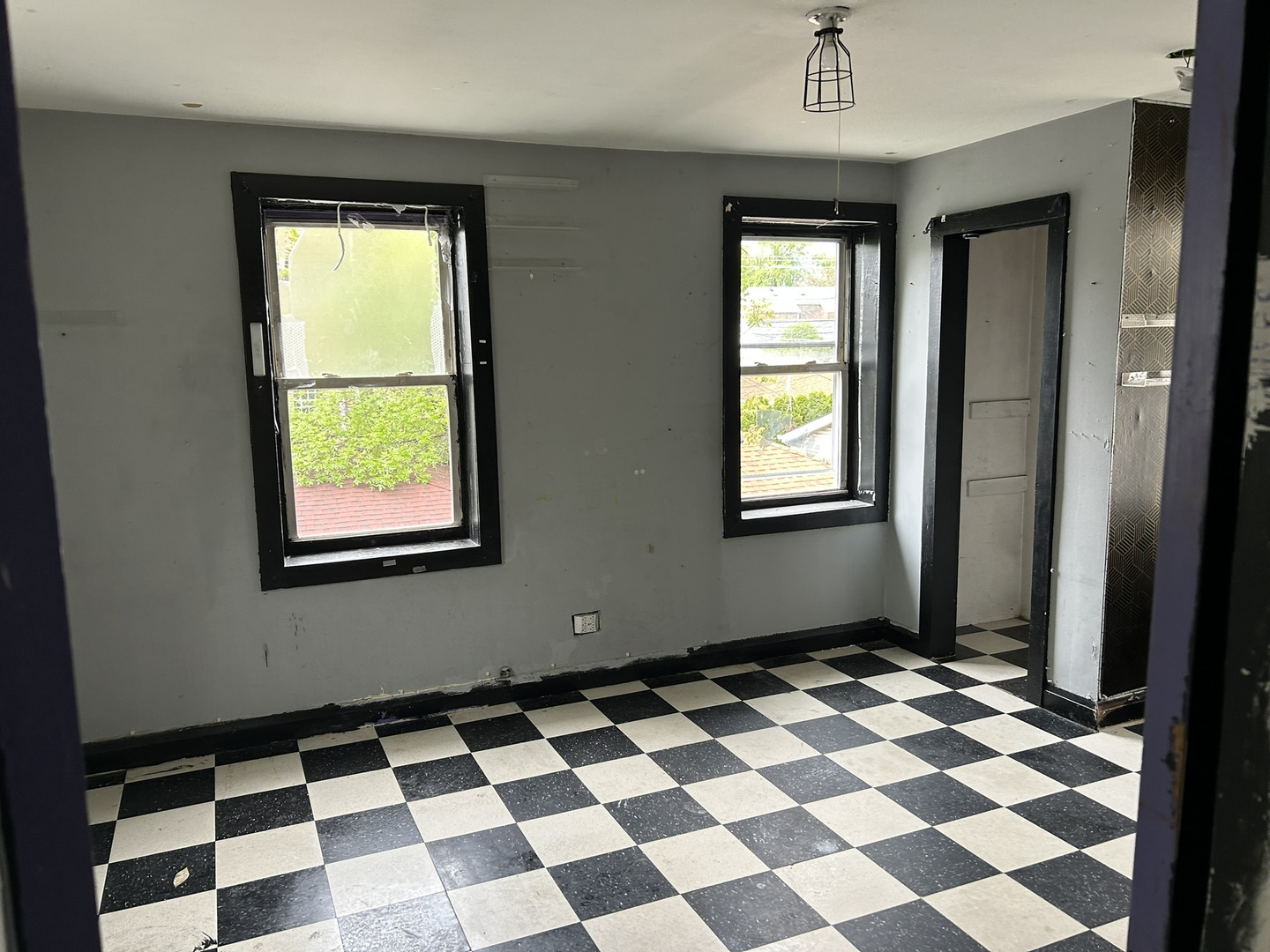 3854 South Albany Avenue Chicago IL 60632