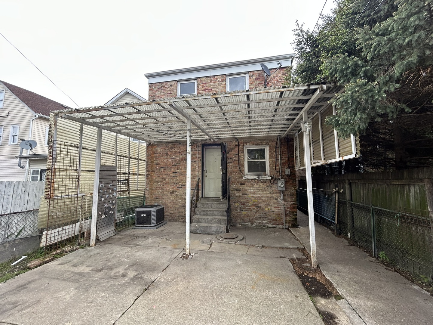 3854 South Albany Avenue Chicago IL 60632