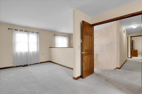 305 Abbey Lane Vernon Hills IL 60061