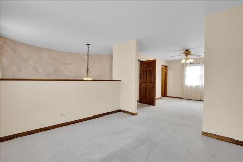 305 Abbey Lane Vernon Hills IL 60061