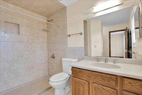 305 Abbey Lane Vernon Hills IL 60061