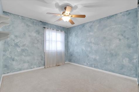 305 Abbey Lane Vernon Hills IL 60061