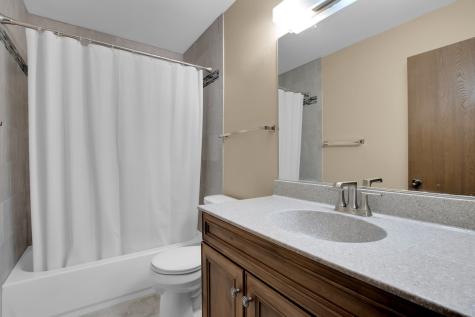 305 Abbey Lane Vernon Hills IL 60061