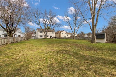 305 Abbey Lane Vernon Hills IL 60061