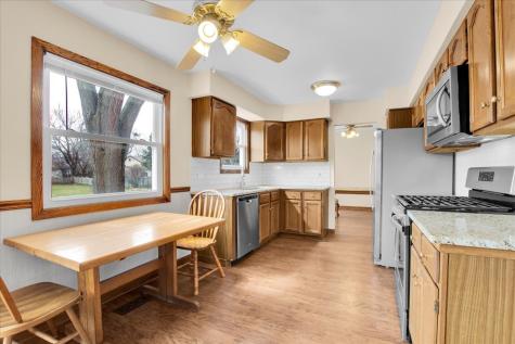 305 Abbey Lane Vernon Hills IL 60061