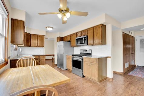305 Abbey Lane Vernon Hills IL 60061