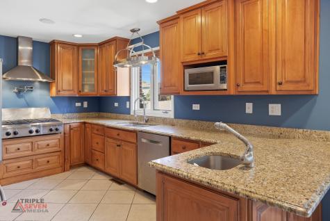 7407 Ridgefield Lane Tinley Park IL 60487