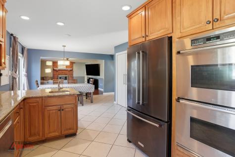 7407 Ridgefield Lane Tinley Park IL 60487