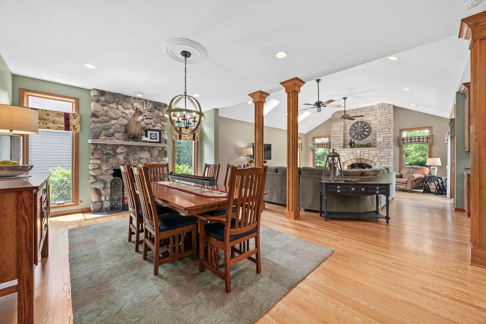 4542 Hatch Lane Lisle IL 60532