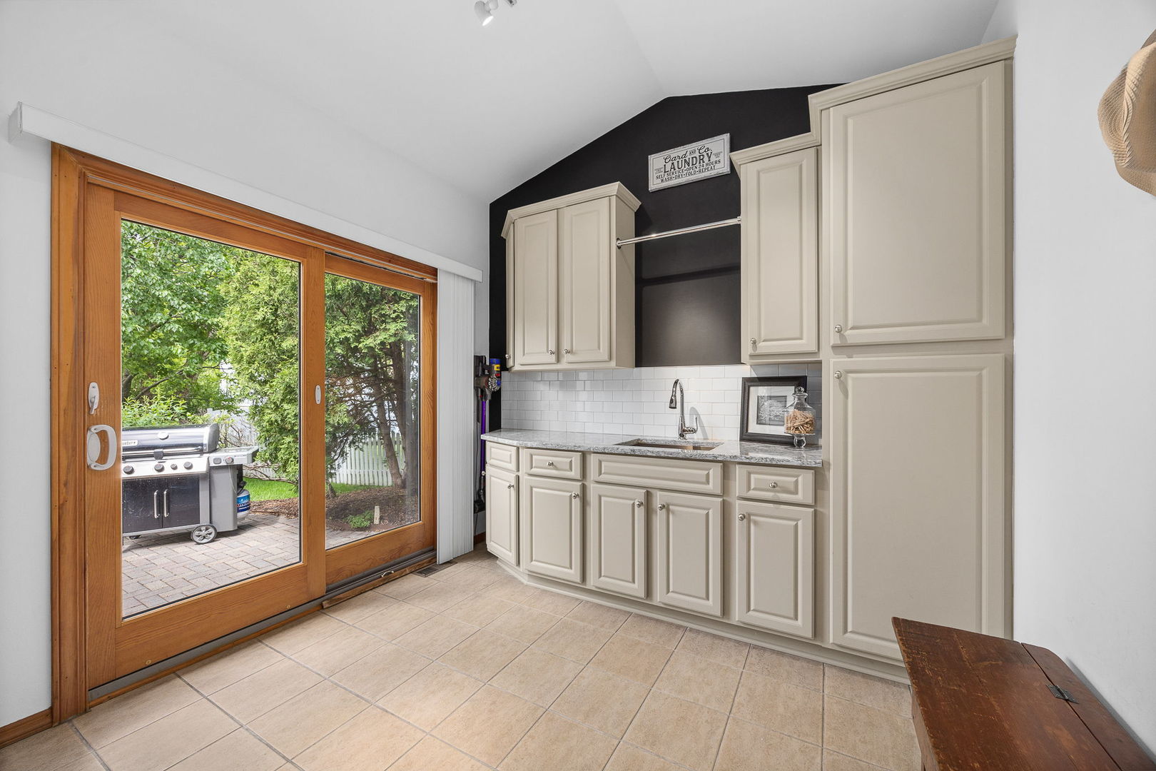 4542 Hatch Lane Lisle IL 60532