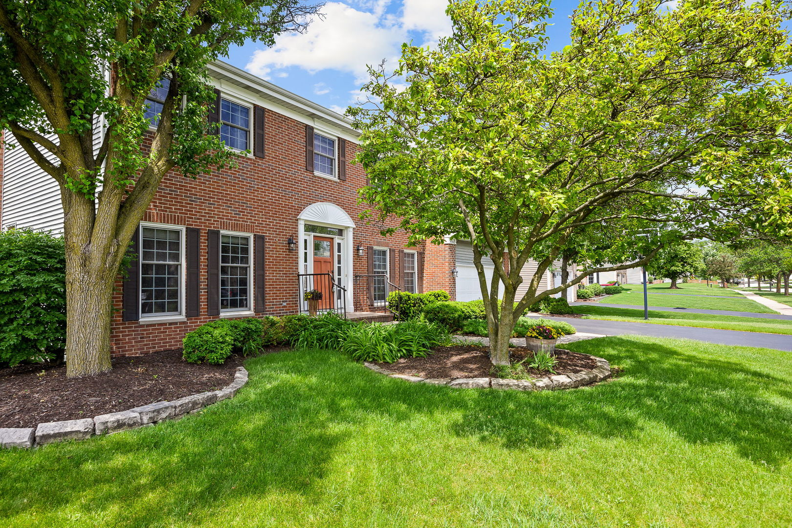 4542 Hatch Lane Lisle IL 60532