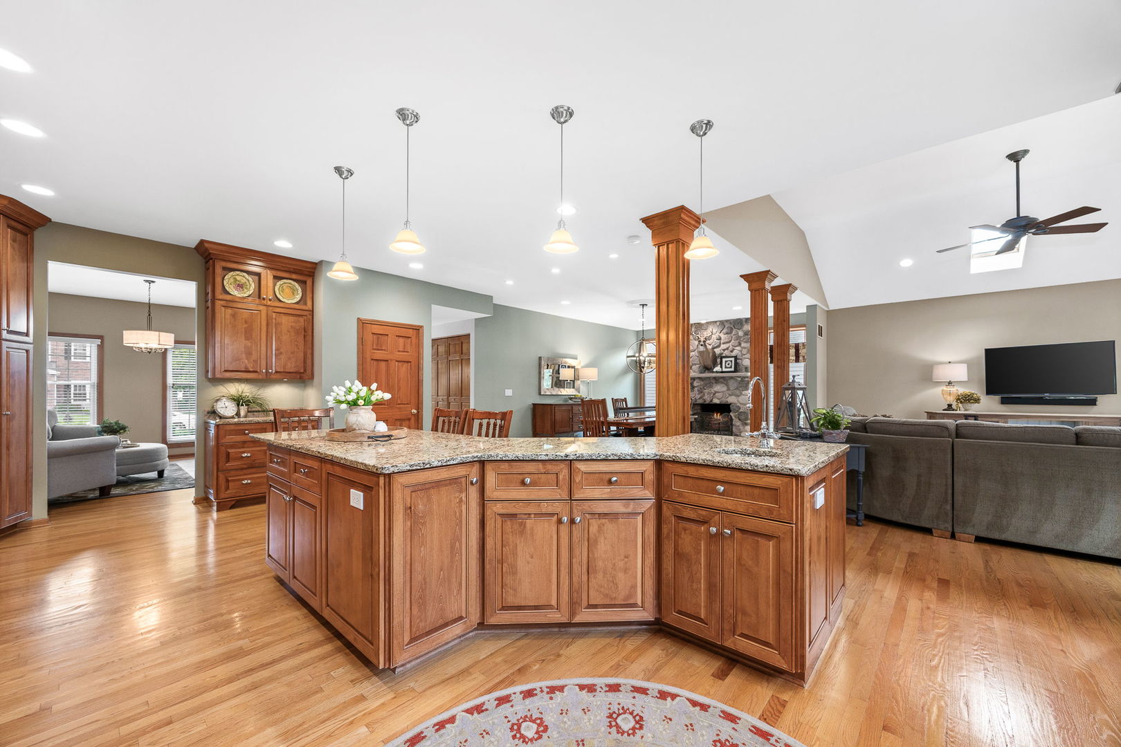 4542 Hatch Lane Lisle IL 60532