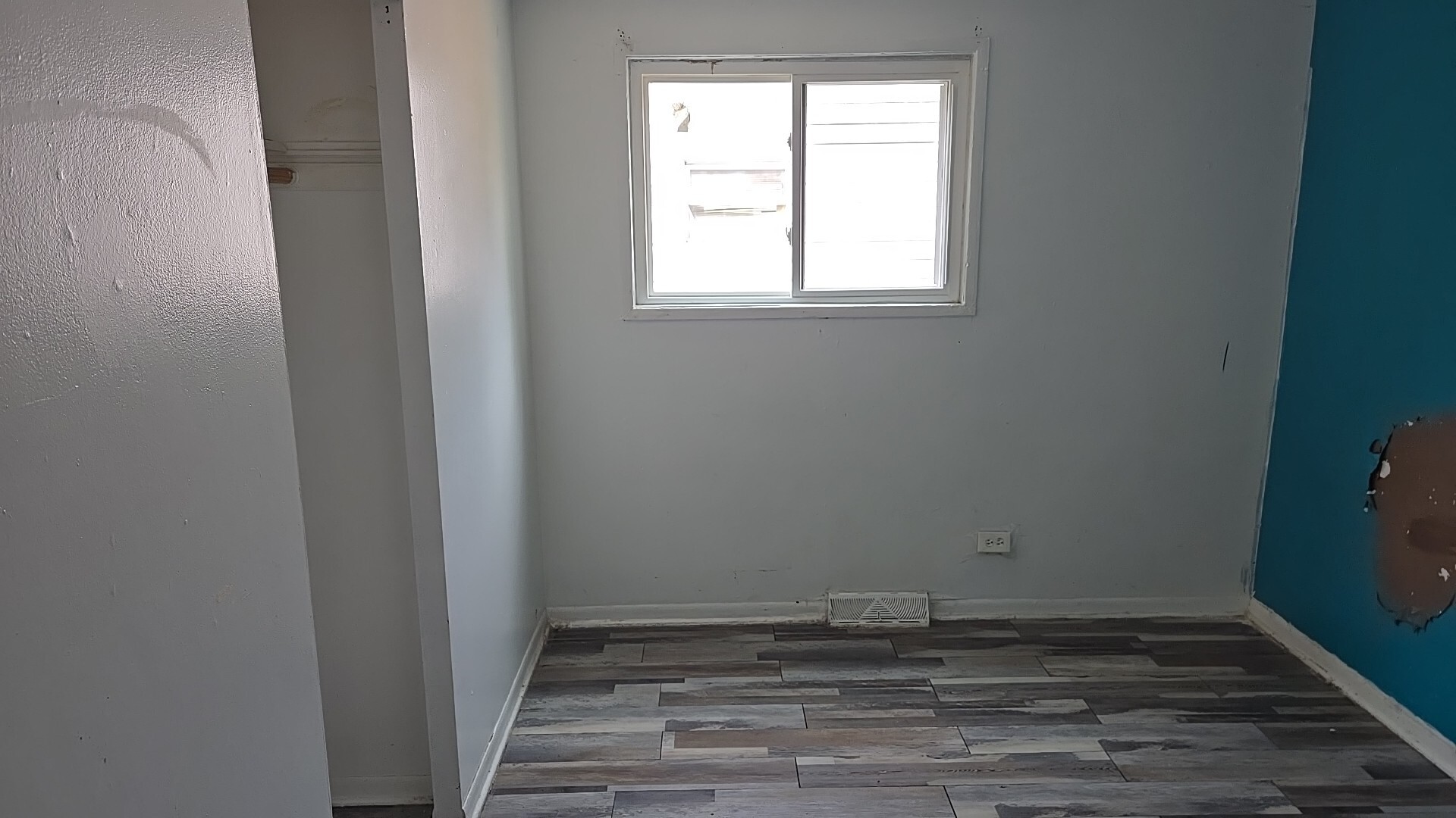 947 West 115th Place Chicago IL 60643