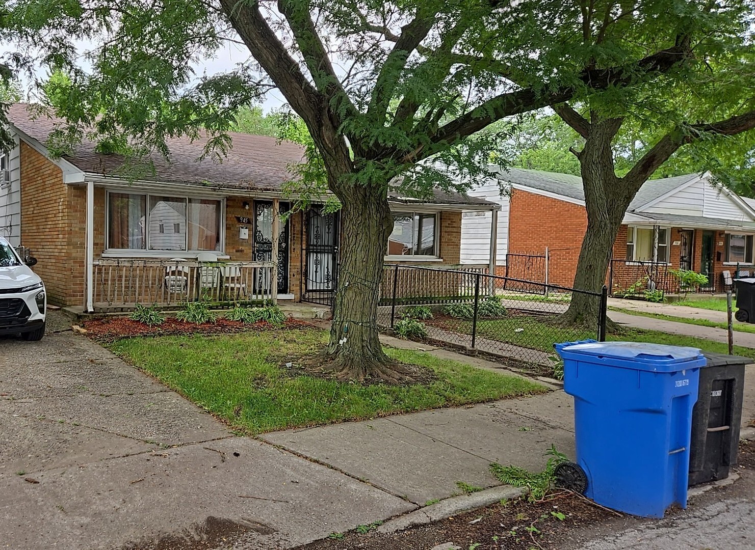 947 West 115th Place Chicago IL 60643