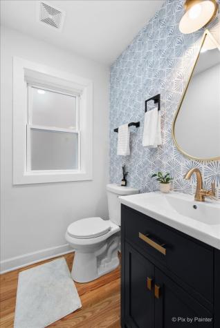 6322 North Monticello Avenue Chicago IL 60659