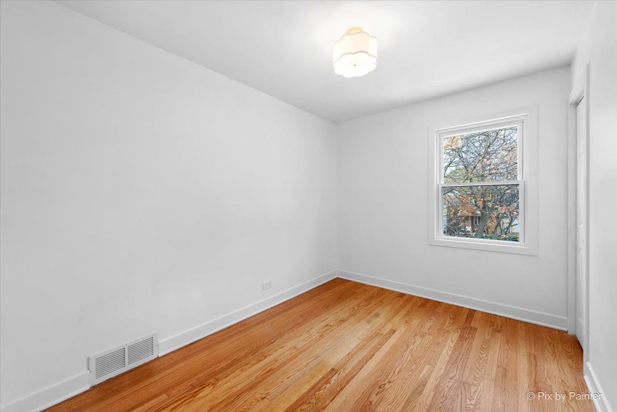 6322 North Monticello Avenue Chicago IL 60659