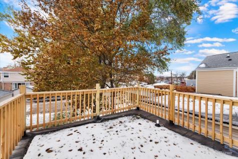 6322 North Monticello Avenue Chicago IL 60659
