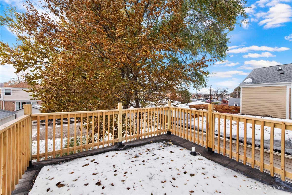 6322 North Monticello Avenue Chicago IL 60659