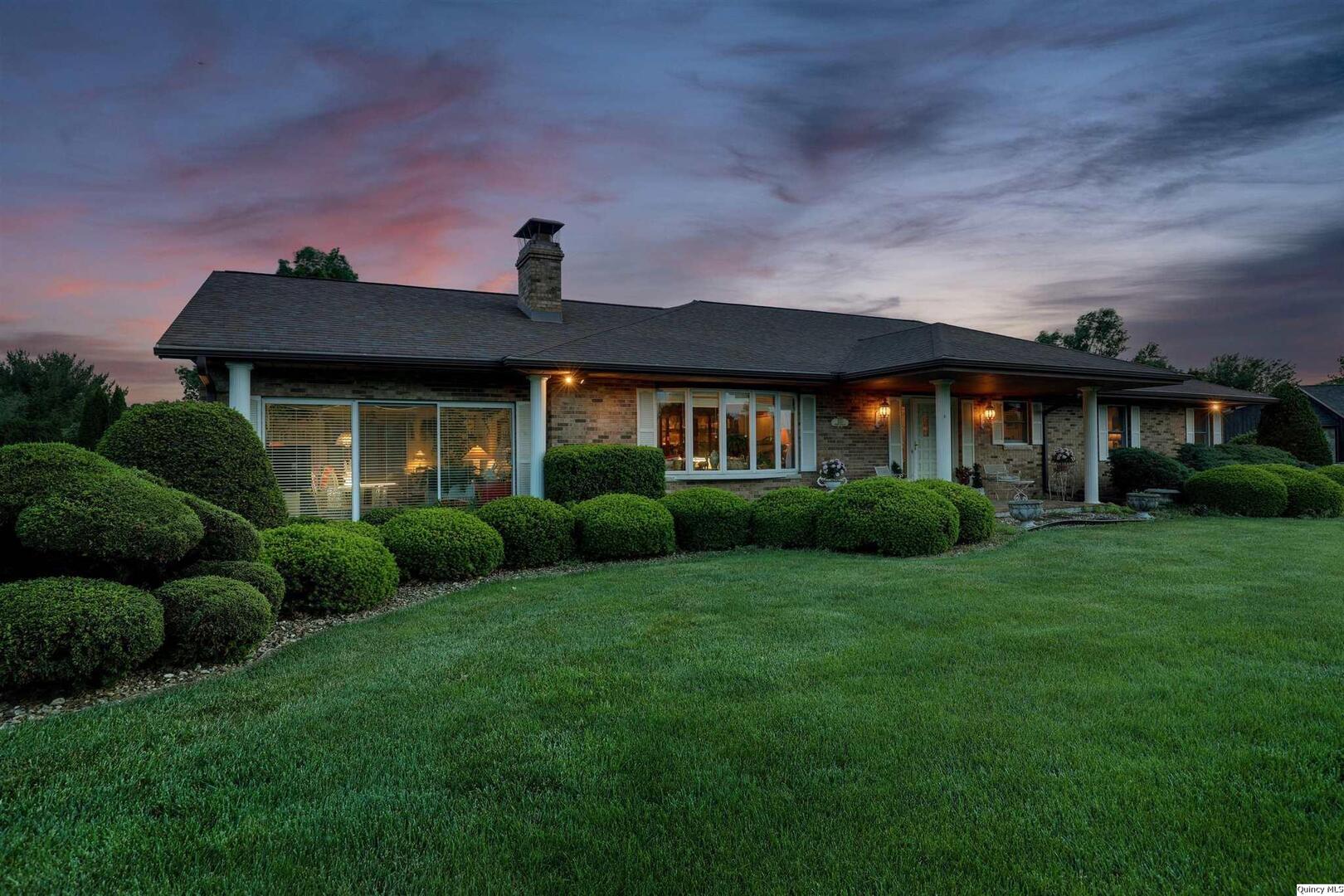 630 Spring Lake Drive Quincy IL 62305