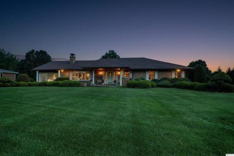 630 Spring Lake Drive Quincy IL 62305