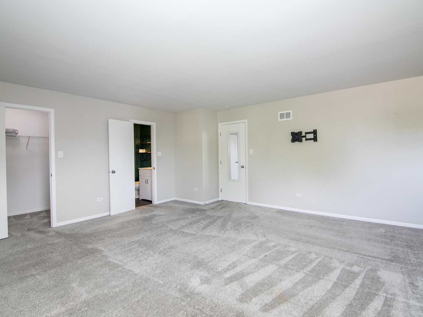 5301 Whisper Meadow Court Plainfield IL 60586