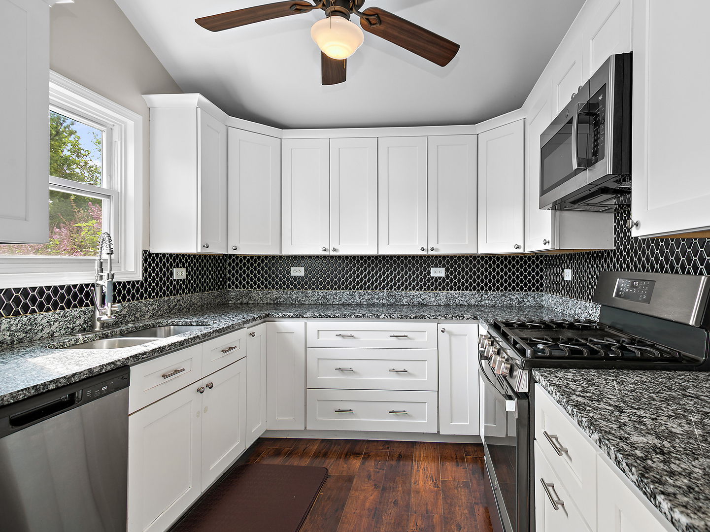 5301 Whisper Meadow Court Plainfield IL 60586