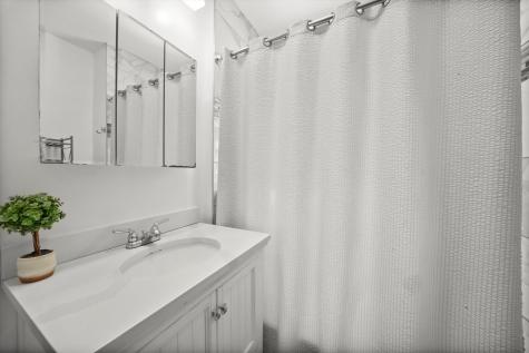 3829 Wisconsin Avenue Berwyn IL 60402